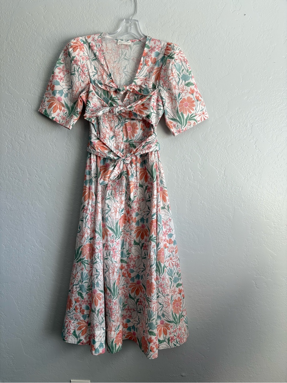 ❤️NEW entro Floral Tie-Front Midi Dress in Coral & Green